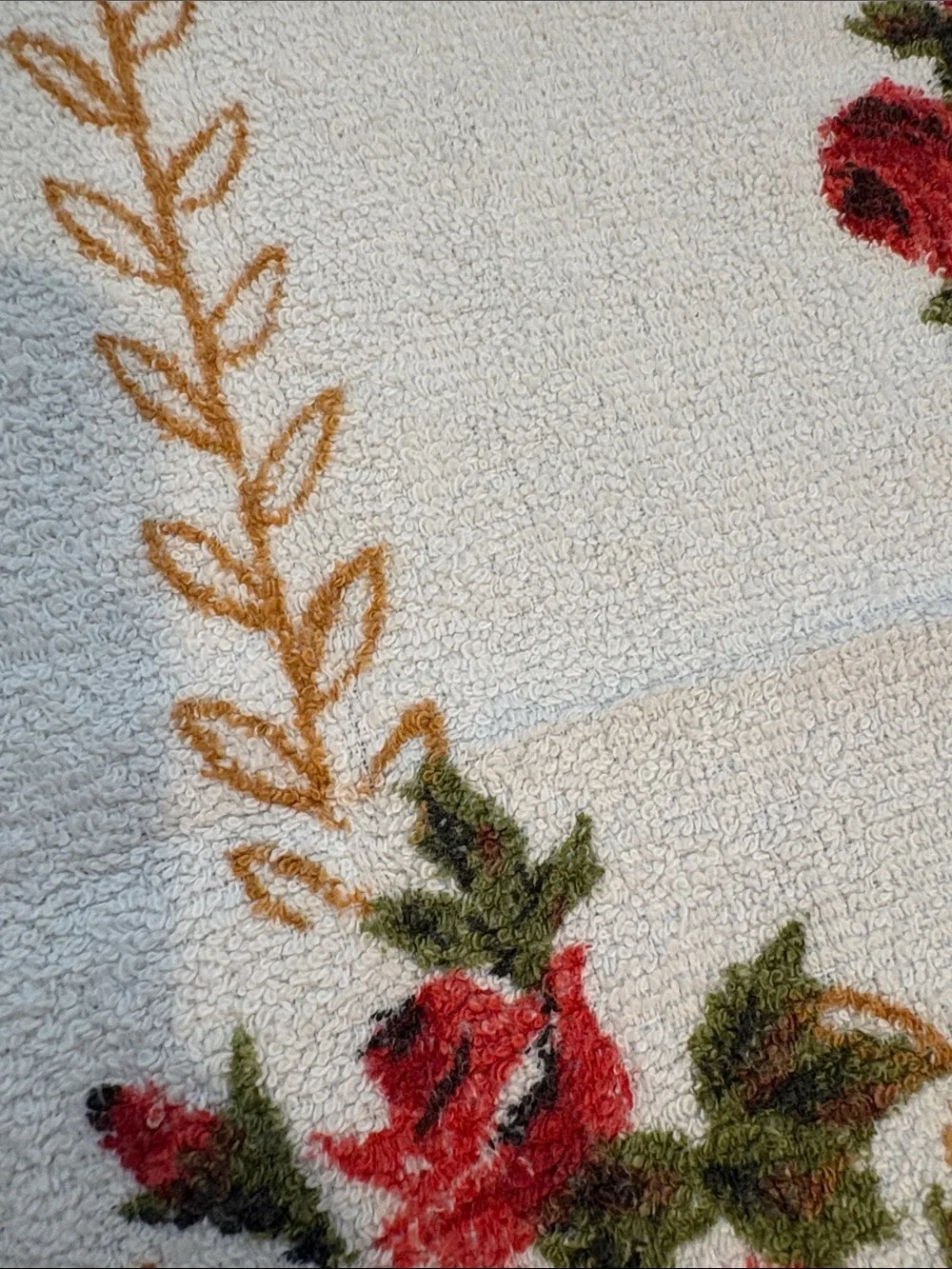Vintage Terrycloth Floral Rose Tablecloth